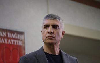 Турецкий сериал Красные бутоны 17 серия смотреть онлайн