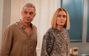 Турецкий сериал Спрячь меня 15 серия смотреть онлайн