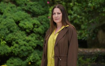 Турецкий сериал Предавать 71 серия смотреть онлайн