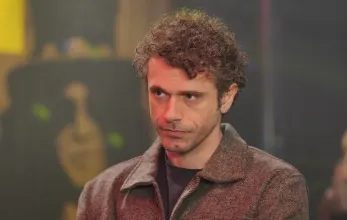 Турецкий сериал Клюквенный щербет 52 серия смотреть онлайн